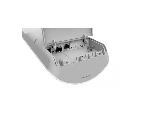 MikroTik mANTBox 19s